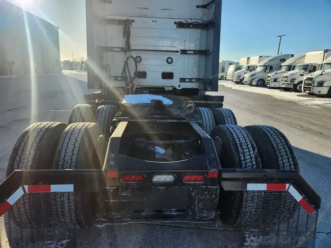 2025 VOLVO VNL64T8608885874d4cbe3ed30209010fc4a56ffc