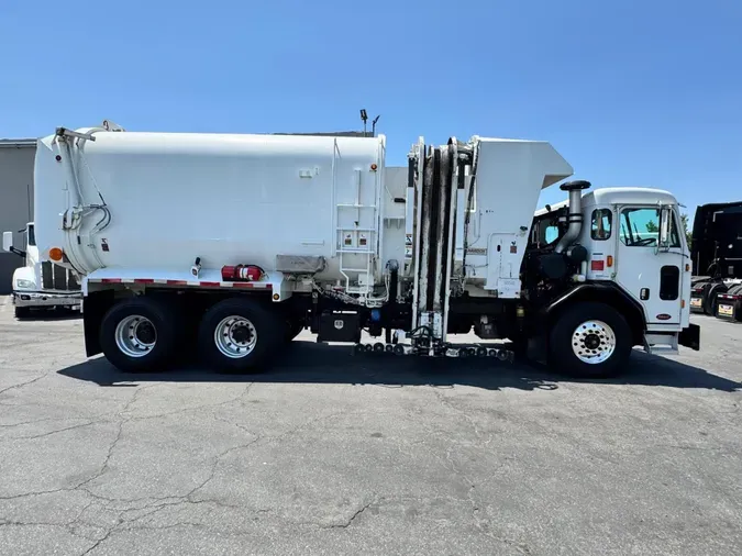 2022 Peterbilt 520