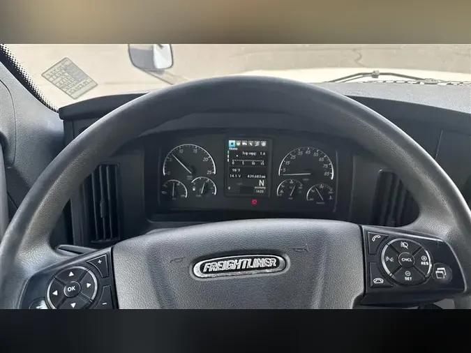 2021 FREIGHTLINER CA126