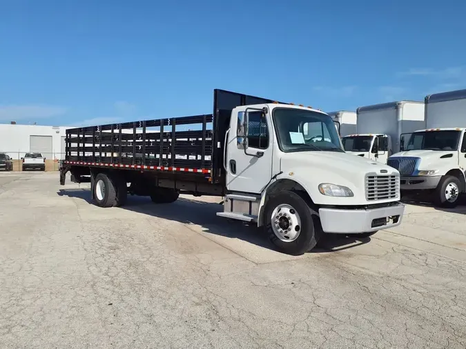 2018 FREIGHTLINER M2 106