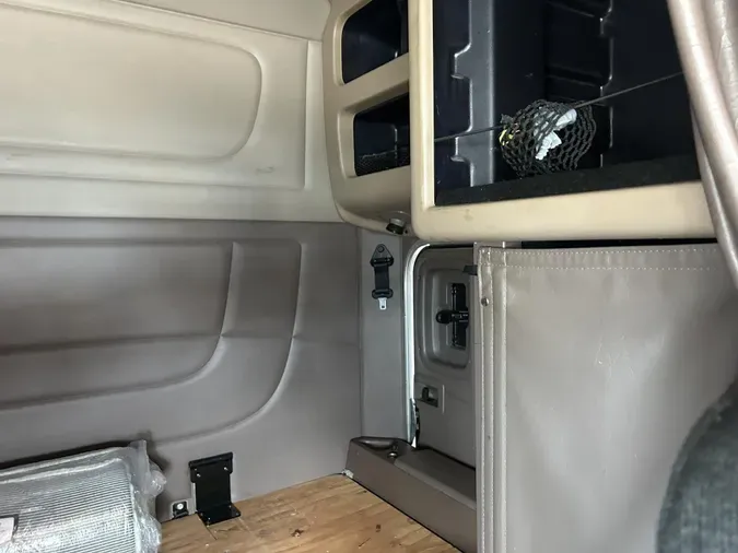 2020 Peterbilt 389