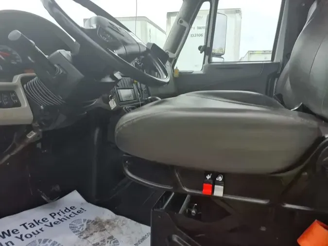 2019 NAVISTAR INTERNATIONAL 4300 SBA