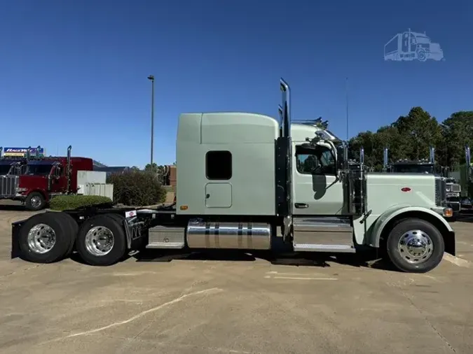 2026 PETERBILT 589