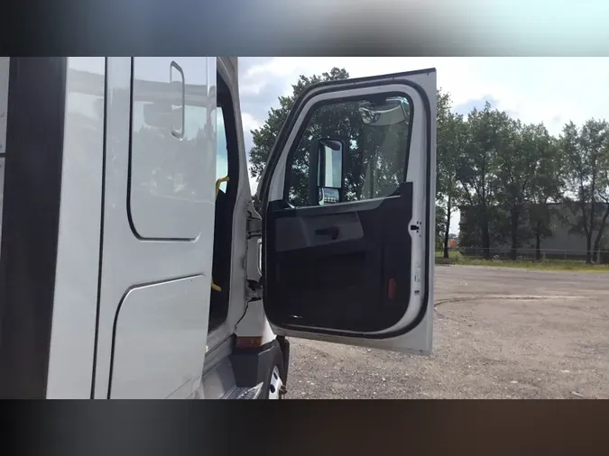 2022 Freightliner Cascadia 1268899db9fe2cf06462263c07735ea7517