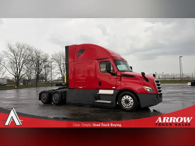2023 FREIGHTLINER CA126