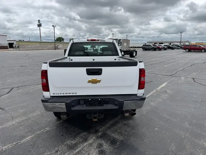 2014 Chevrolet G-2500