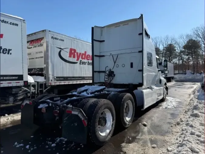 2020 NAVISTAR INTERNATIONAL LT625 SLPR CAB