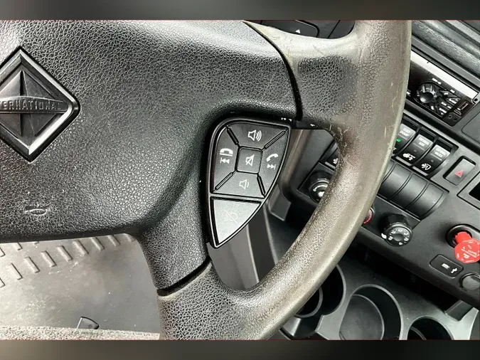 2020 INT LT625 6x4