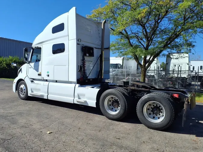 2021 VOLVO VNL64T-76088a8e688beb2718fe5e44903369db481