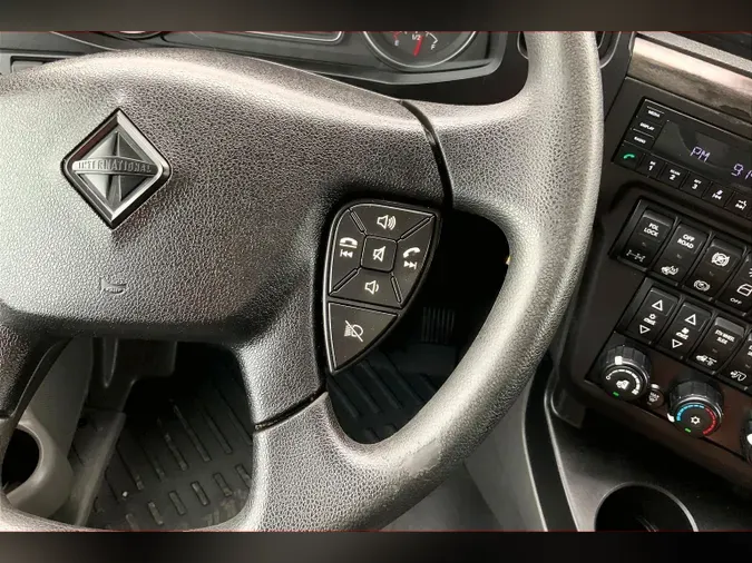 2023 INT LT625 6X4