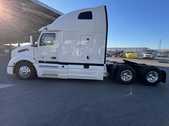2022 Peterbilt 579