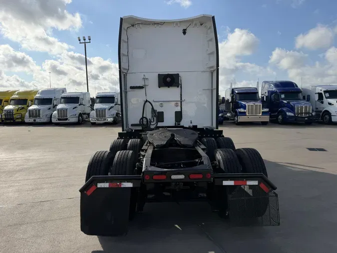2022 Peterbilt 57988b21b31700ca2946e4055e02e1d440e