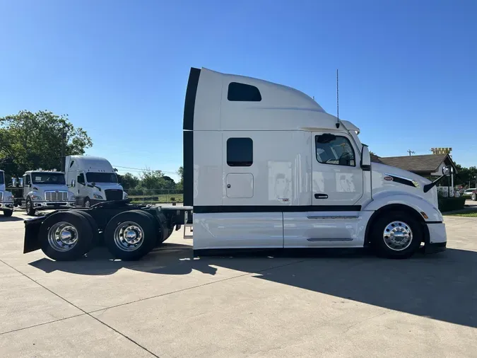 2023 Peterbilt 579