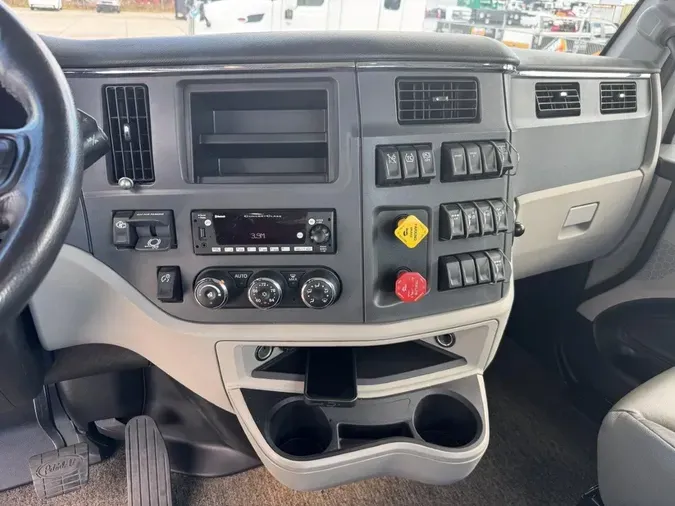 2022 Peterbilt 57988bc1bee6c8e69a7937383d858aff668