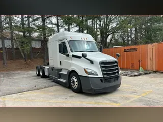 2021 Freightliner Cascadia 126