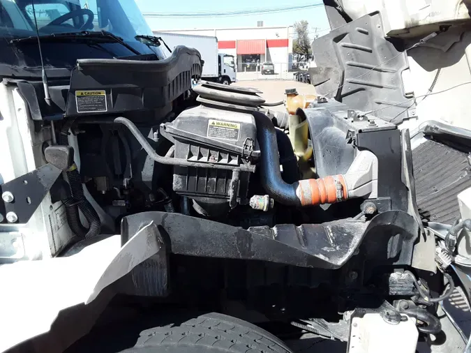 2019 NAVISTAR INTERNATIONAL 4300