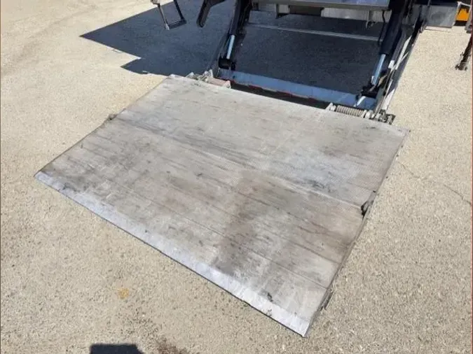 2020 Freightliner Business Class M2 10688c366c67c9ba57b376fc30f5728248c