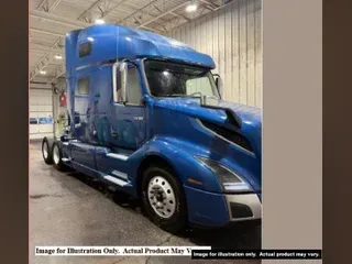 2023 VOLVO VNL760