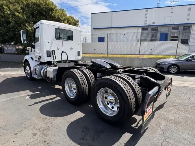 2021 Peterbilt 579