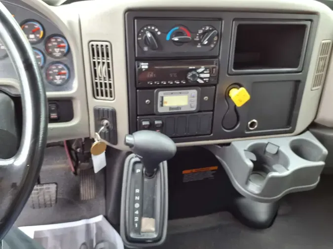 2019 NAVISTAR INTERNATIONAL 4300 SBA