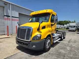 2019 FREIGHTLINER CASCADIA 113