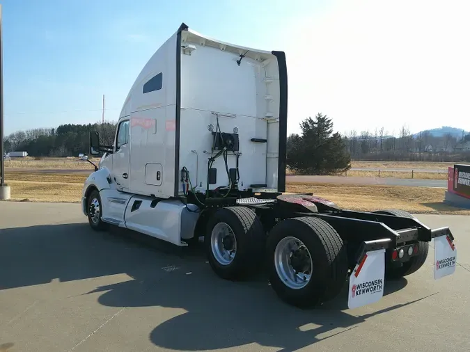 2020 Kenworth T680