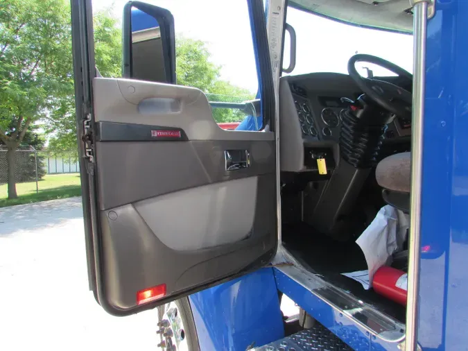 2020 Kenworth T270