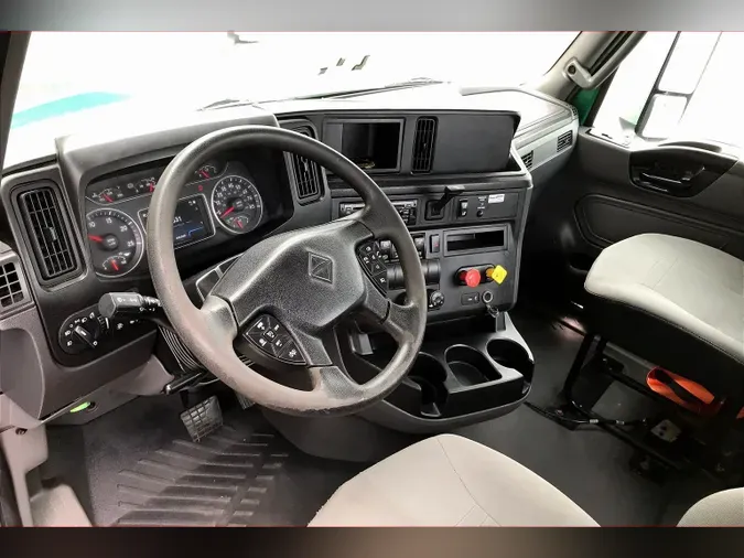 2020 INT LT625 6x4
