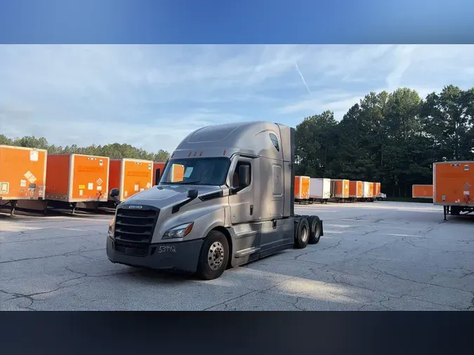 2023 Freightliner Cascadia 126