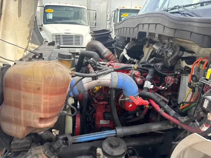 2019 NAVISTAR INTERNATIONAL 4300