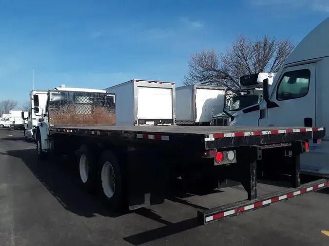 2021 FREIGHTLINER/MERCEDES M2 10688e0710946a417732dc4659666f654b1