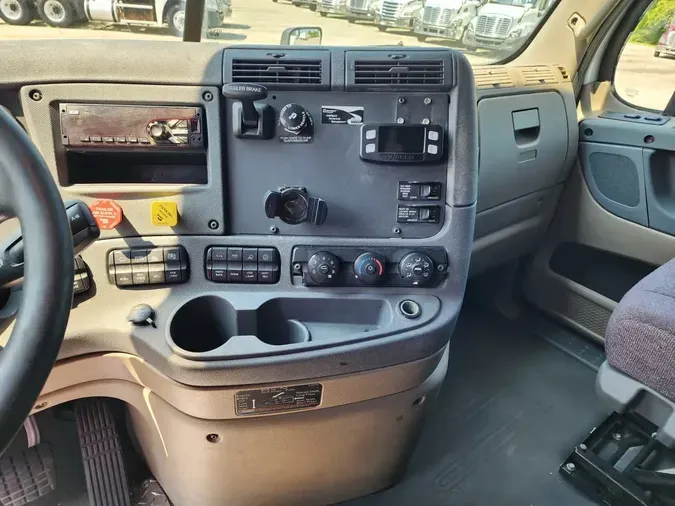 2019 FREIGHTLINER CASCADIA 125