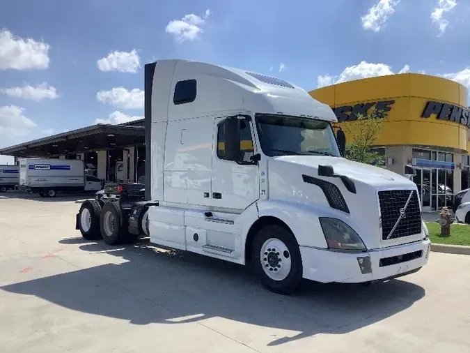 2016 Volvo VNL6467088e187fab3a09149be95425e086b9552