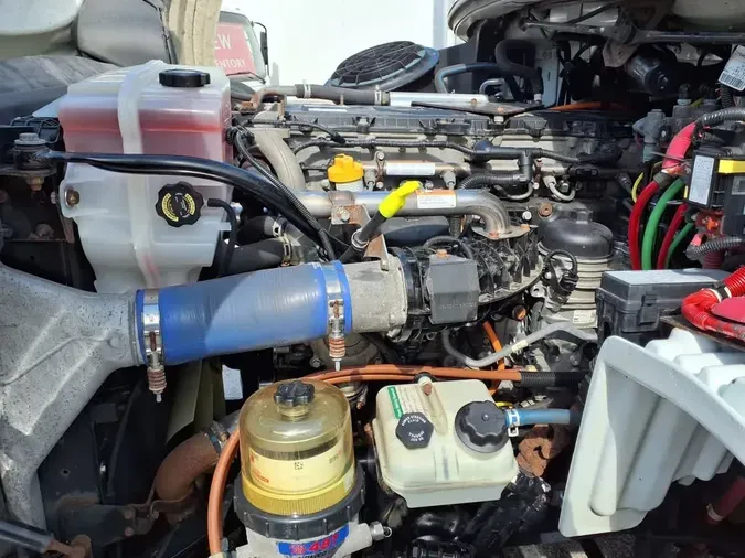 2019 FREIGHTLINER M2-112