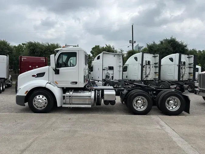 2020 Peterbilt 579