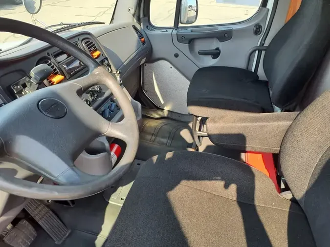 2019 FREIGHTLINER/MERCEDES M2 10688e382d60ae10c43a9dc84d4c3bb1f89