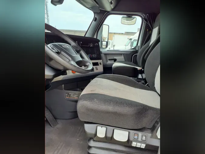 2019 FREIGHTLINER/MERCEDES CASCADIA 125