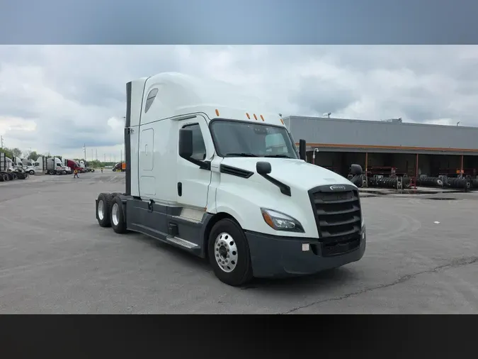 2022 Freightliner Cascadia 12688e4f065456ed72ac52ef2a29bb00421