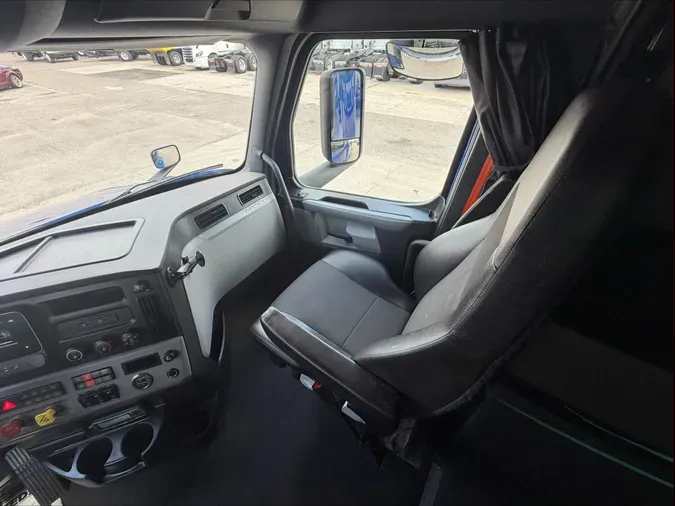 2022 Freightliner Cascadia 126