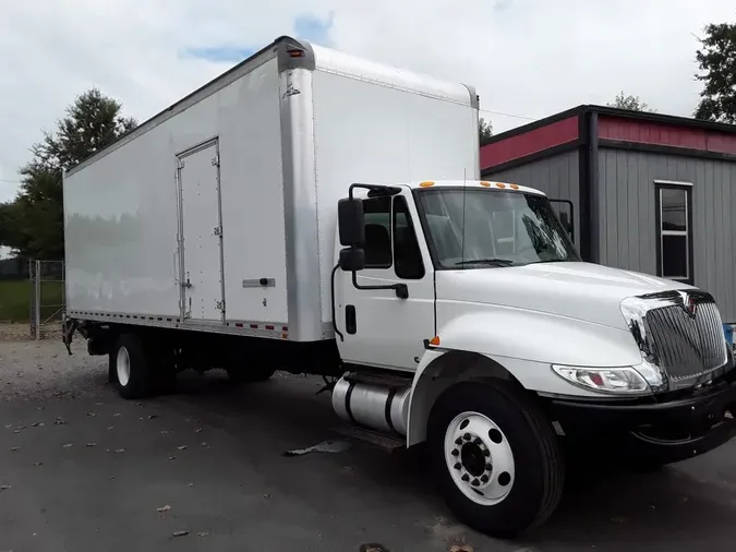 2019 NAVISTAR INTERNATIONAL 4300