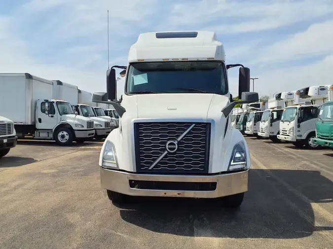 2019 VOLVO VNL64T-760