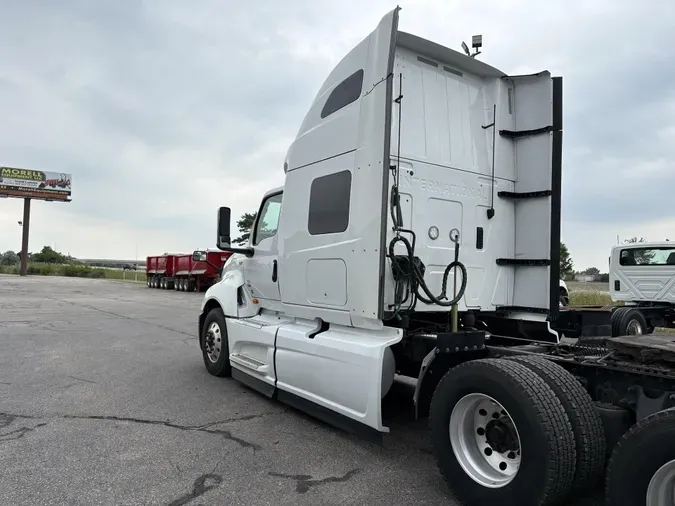 2019 International LT62588f305ac43be5651b8f84c21802f54f6