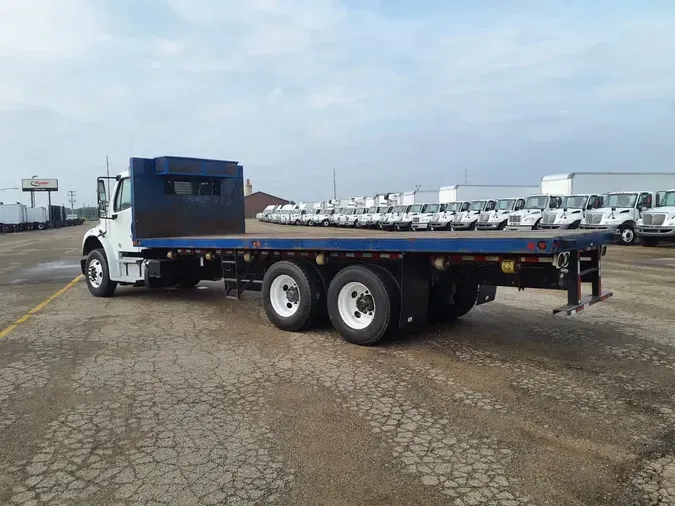 2016 FREIGHTLINER M2 106