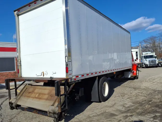 2018 FREIGHTLINER/MERCEDES M2 106