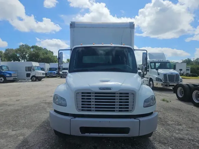 2017 FREIGHTLINER M2 106