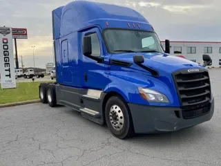 2019 Freightliner Cascadia 126