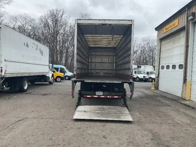 2018 Freightliner M2