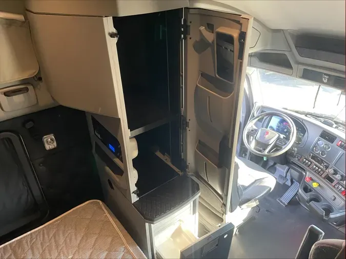 2023 Kenworth T6808900ec03a0afe3f6c886ab5208d8ab3f