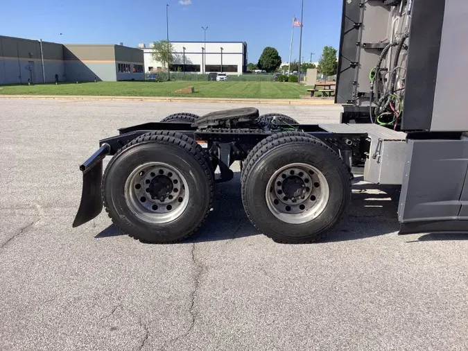 2024 Freightliner Cascadia 126