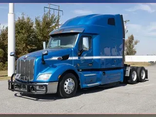 2022 PETERBILT 579